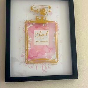 CHANEL pink Eau Premiere Art with Pink and Gold